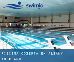 Piscina coberta em Albany (Auckland)