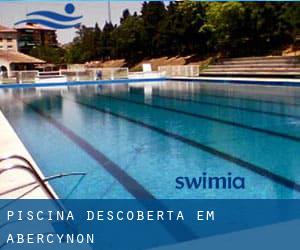 Piscina descoberta em Abercynon