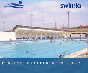 Piscina descoberta em Ashby