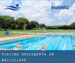 Piscina descoberta em Ballyclare