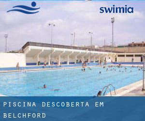 Piscina descoberta em Belchford