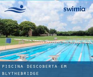 Piscina descoberta em Blythebridge