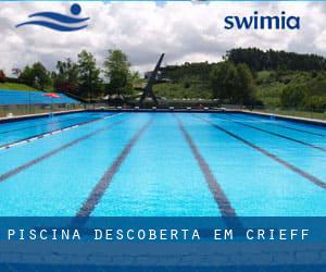 Piscina descoberta em Crieff