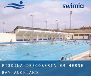 Piscina descoberta em Herne Bay (Auckland)