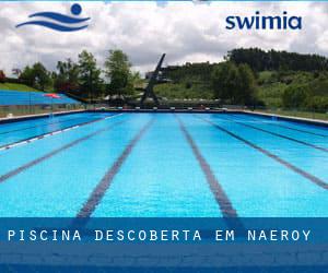 Piscina descoberta em Nærøy