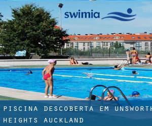 Piscina descoberta em Unsworth Heights (Auckland)