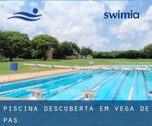 Piscina descoberta em Vega de Pas