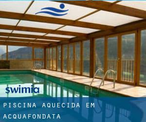 Piscina aquecida em Acquafondata