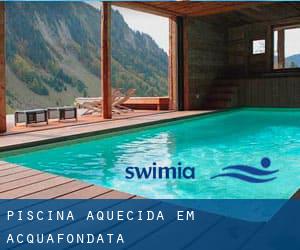 Piscina aquecida em Acquafondata