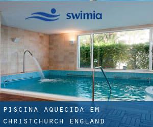 Piscina aquecida em Christchurch (England)