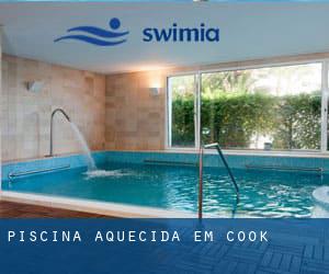 Piscina aquecida em Cook