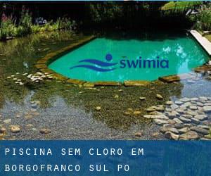 Piscina sem cloro em Borgofranco sul Po