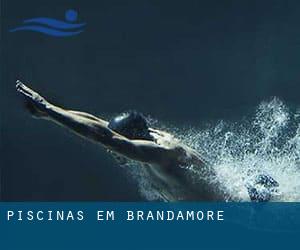 Piscinas em Brandamore