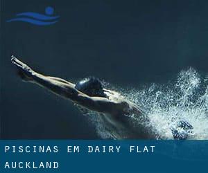 Piscinas em Dairy Flat (Auckland)